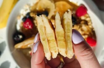 Mini Banana Greek Yogurt Pancakes